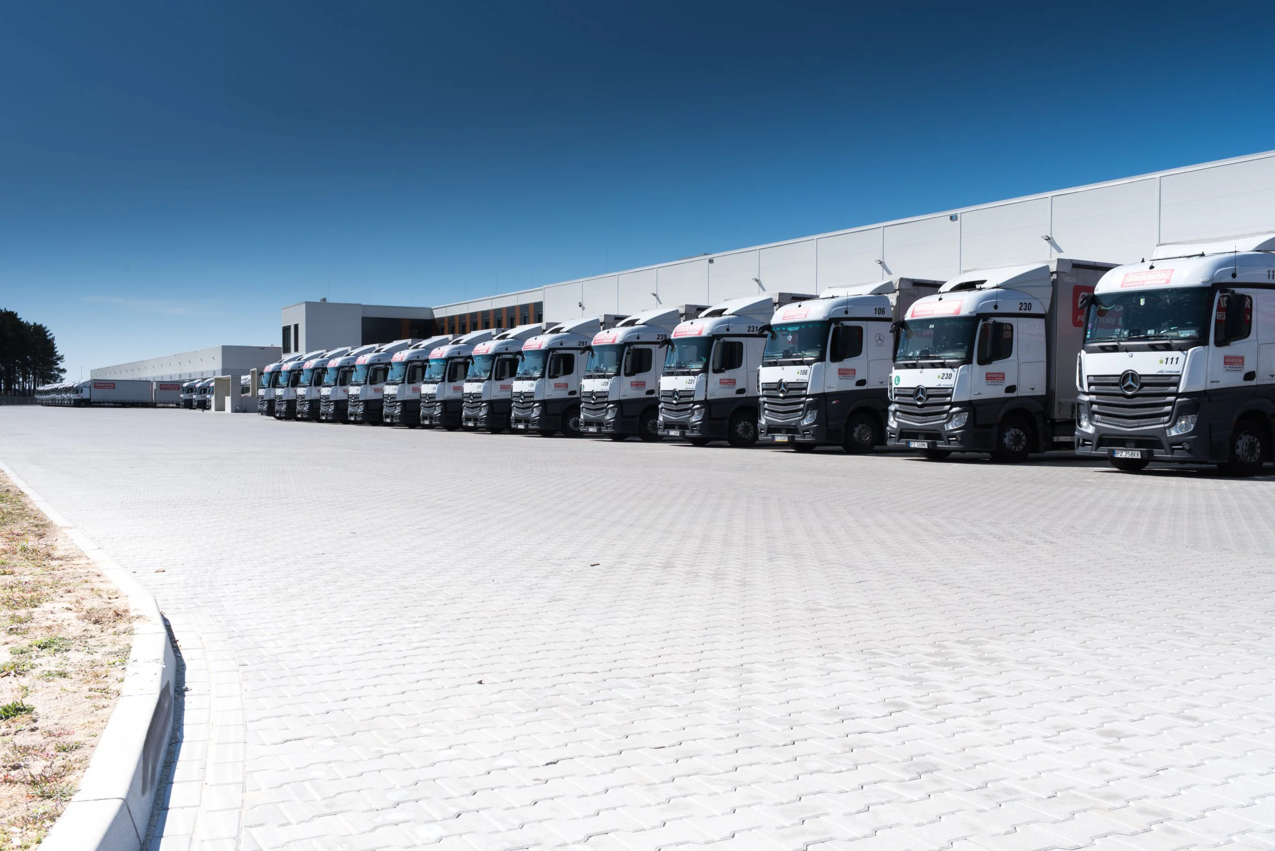 Grabowski Furniture Logistic